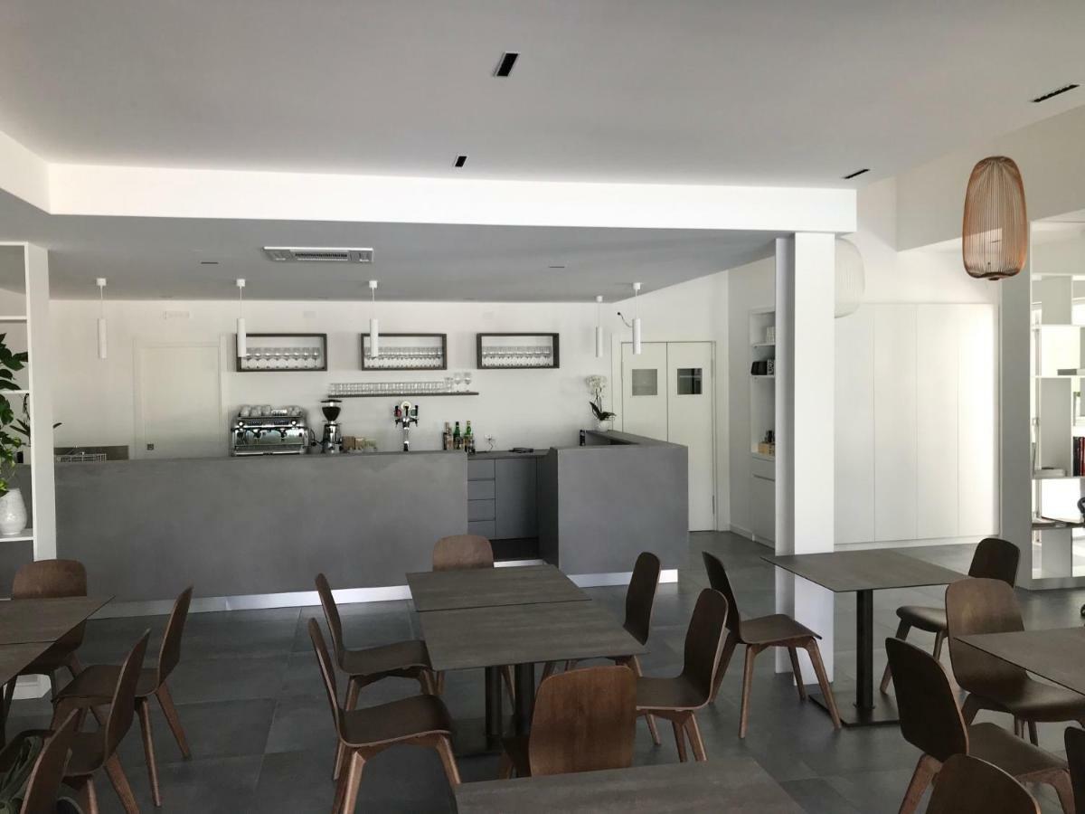 The Riverside Suite Mira Bagian luar foto